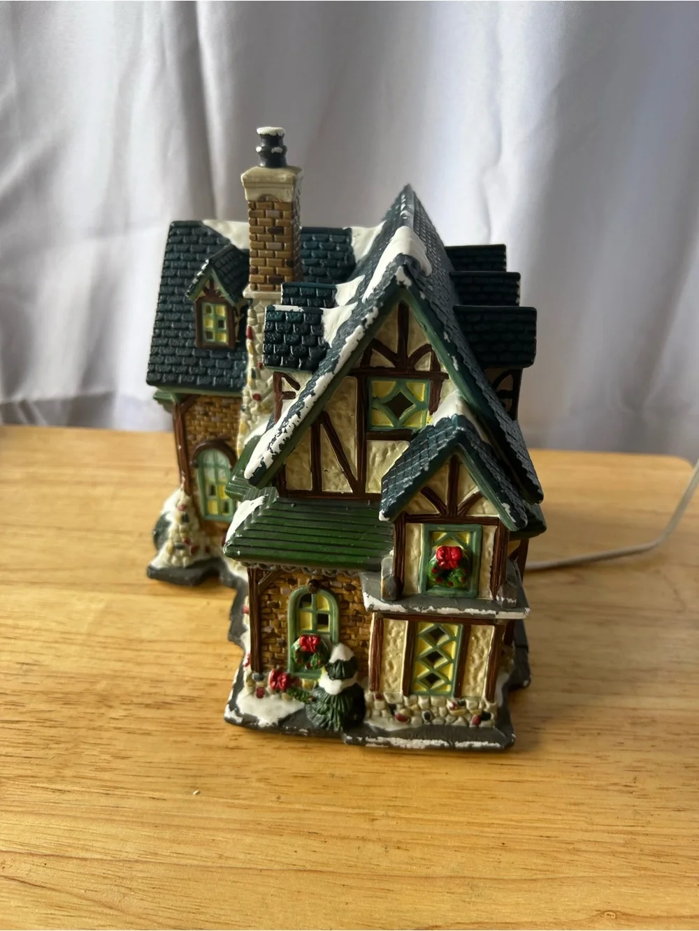 Vintage St. Nicholas Square Elm Street House